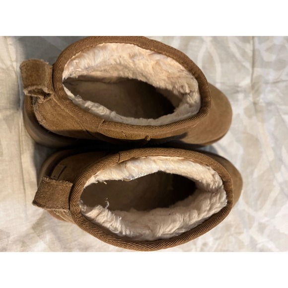 UGG ultra mini platform boot chestnut brown size 8 - Picture 11 of 11